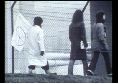 «Äntlig e Lied» - Ein Porträt über den in der Anti-Atomkraft-Bewegung engagierten Basler Liedermacher Ernst Born anhand drei seiner Songs.